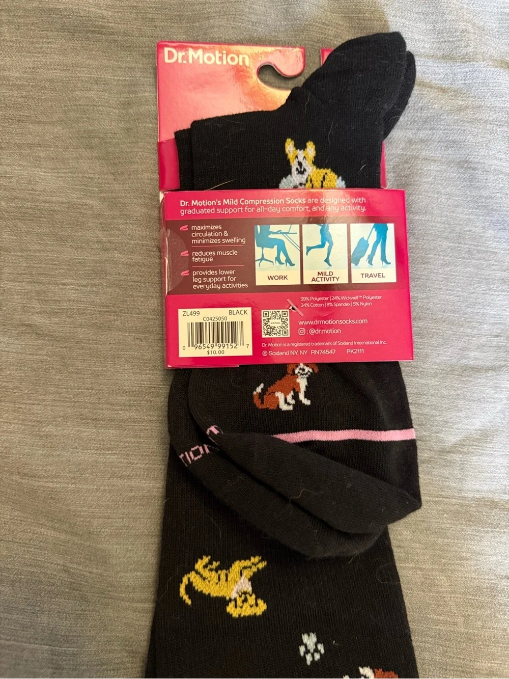 Women's Black Knee-High Athletic Socks with Dog Motif